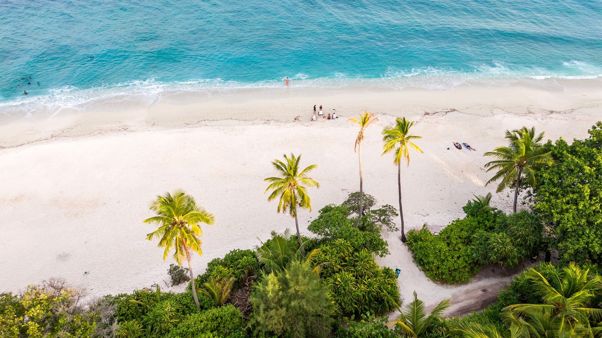 ފުވައްމުލަކުގެ ހިތްގައިމު ތުނޑީ ސަރަހައްދުގެ މަތިން ނަގާފައިވާ ފޮޓޯއެއް.